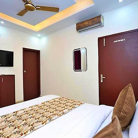 Hotel Sunlight Inn 뉴델리 외부 사진